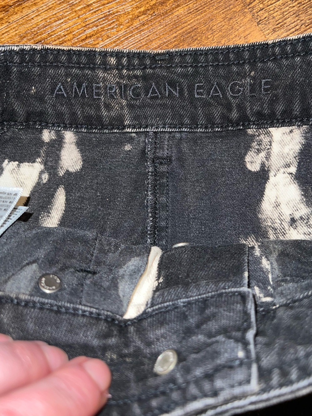 American Eagle Moto Denim Black Button Front 90’s Grunge Goth Mini Skirt Size 2 - Picture 5 of 6